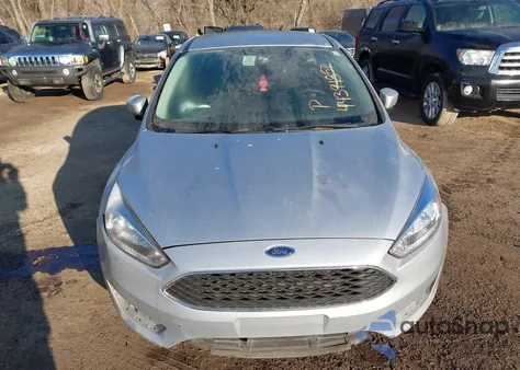2016 Ford Focus Se z USA, uszkodzony, nr VIN 1FADP3F26GL291173